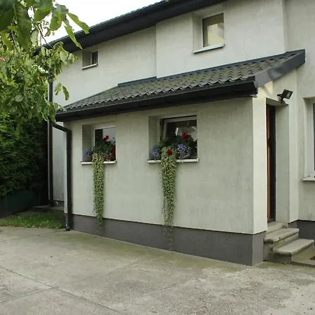 Domek Podrozniczy Lodz  Exterior photo